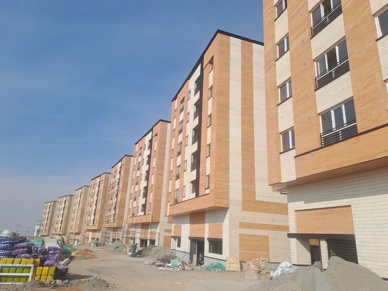 پیشرفت فیزیکی ۶۰ درصدی پروژه های نهضت ملی مسکن در شهر زنجان 